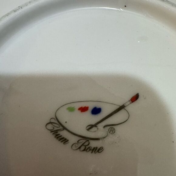 2 Piece Vintage Korean Chum Bone China Bowls  Handmade & Painted - Picture 8 of 10